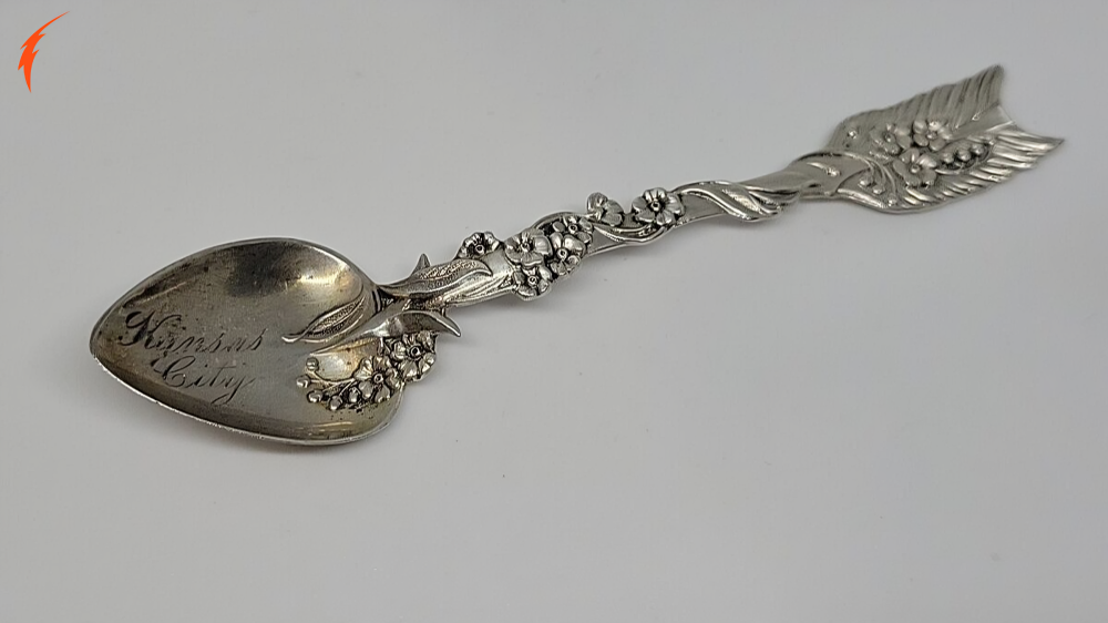 Wavy 1891 Silver Spoon Tassel